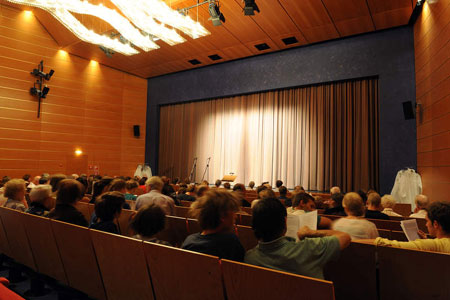 Theatersaal der Revue Oriental 2016 (2)